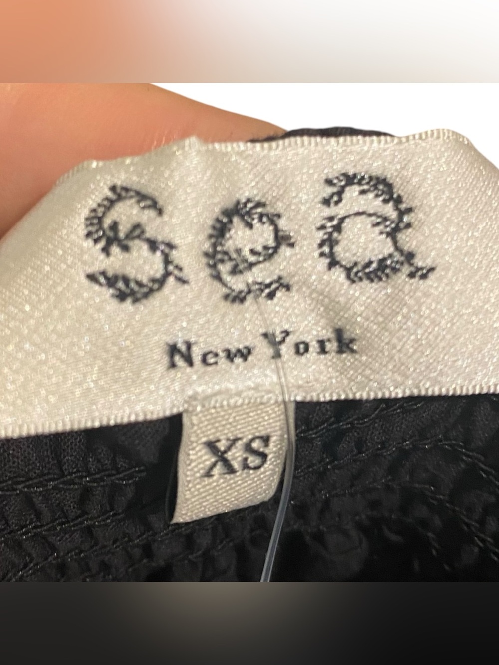 Sea New York Marley Lace Cotton Eyelet Flutter Sleeve Zip Front Peplum Top - Picture 5 of 7